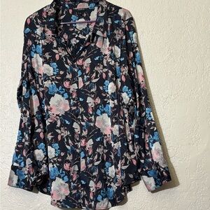 Torrid 3 Floral Long Sleeve Silky Smooth Blouse